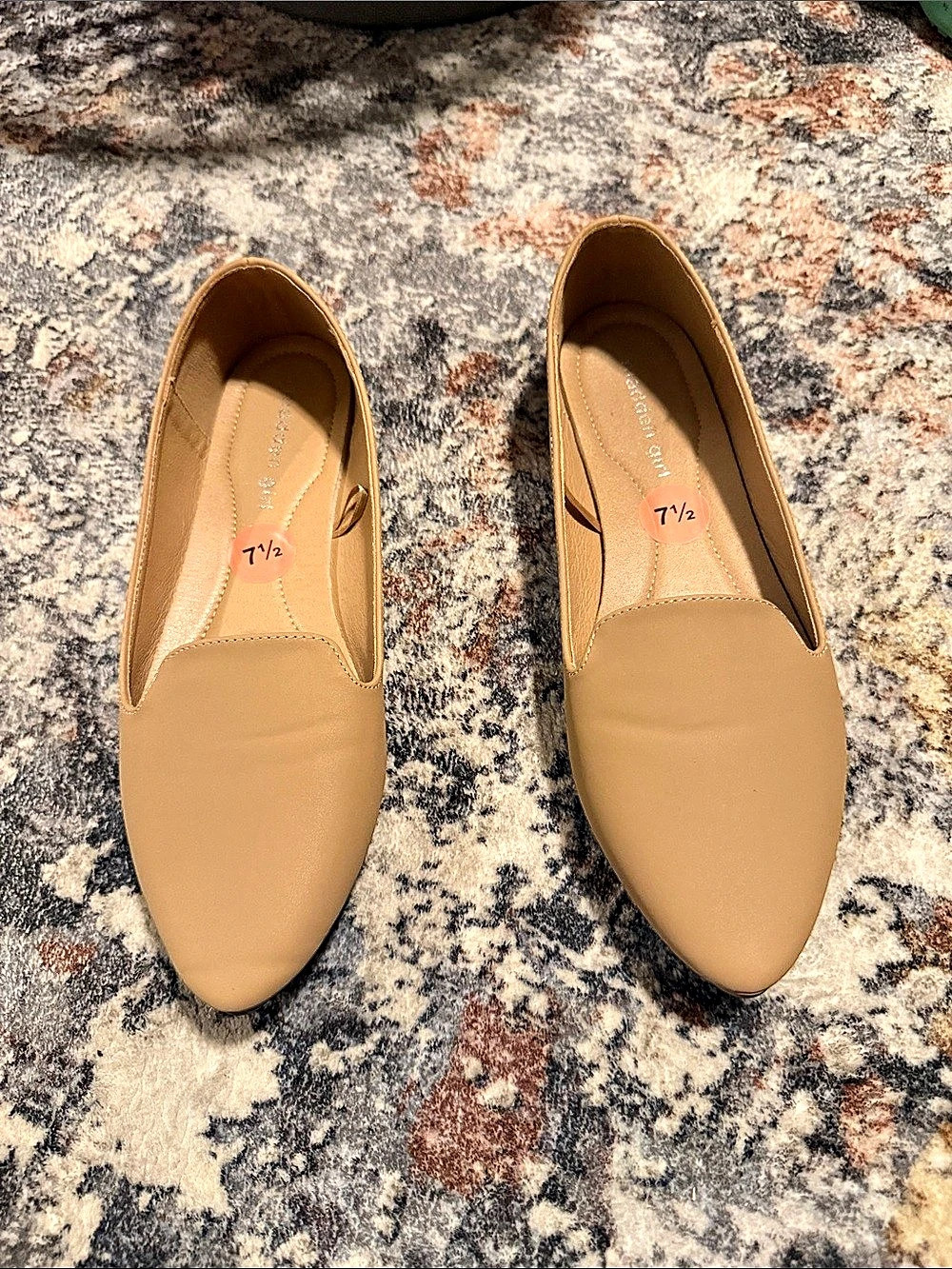 Madden Girl Pointed Toe Flats in Brown US 7.5
